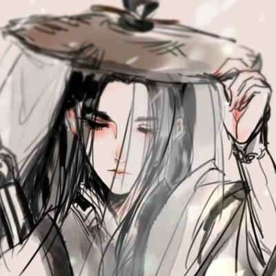 2条蛇在绿化带跳舞